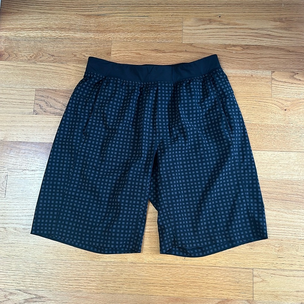 lululemon men’s core short 11” *linerless